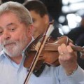 lula-tocaelviolin-web1 lula-tocaelviolin-web1