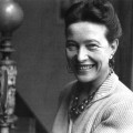 floria-simone-de-beauvoir-sourire-interieur Simone de Beauvoir