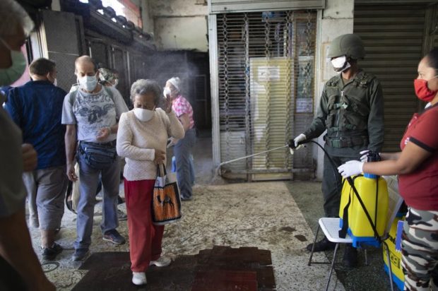 El virus que nos desune*