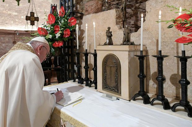 Fratelli Tutti: la “testaruda” utopía de Francisco